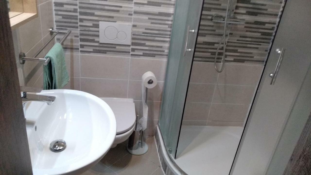 Ubytování Dagmar Podivin Esterno foto